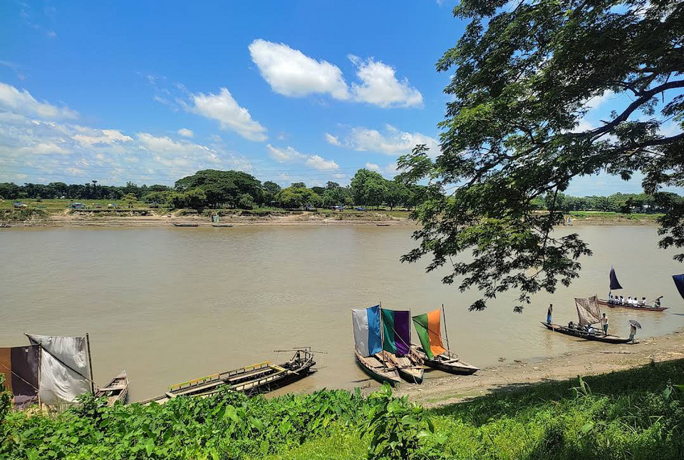 পুরাতন ব্রহ্মপুত্র নদ খনন ও নদী তীররক্ষা বাঁধ নির্মাণ প্রকল্প